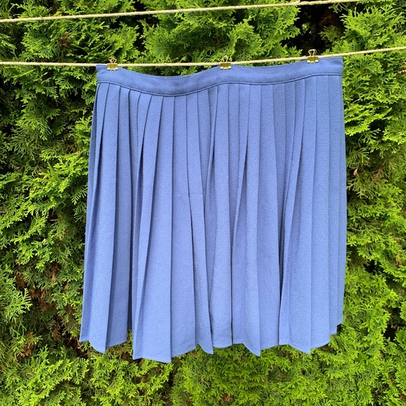 American Apparel Periwinkle Sunburst Pleated Skirt - Picture 2 of 6